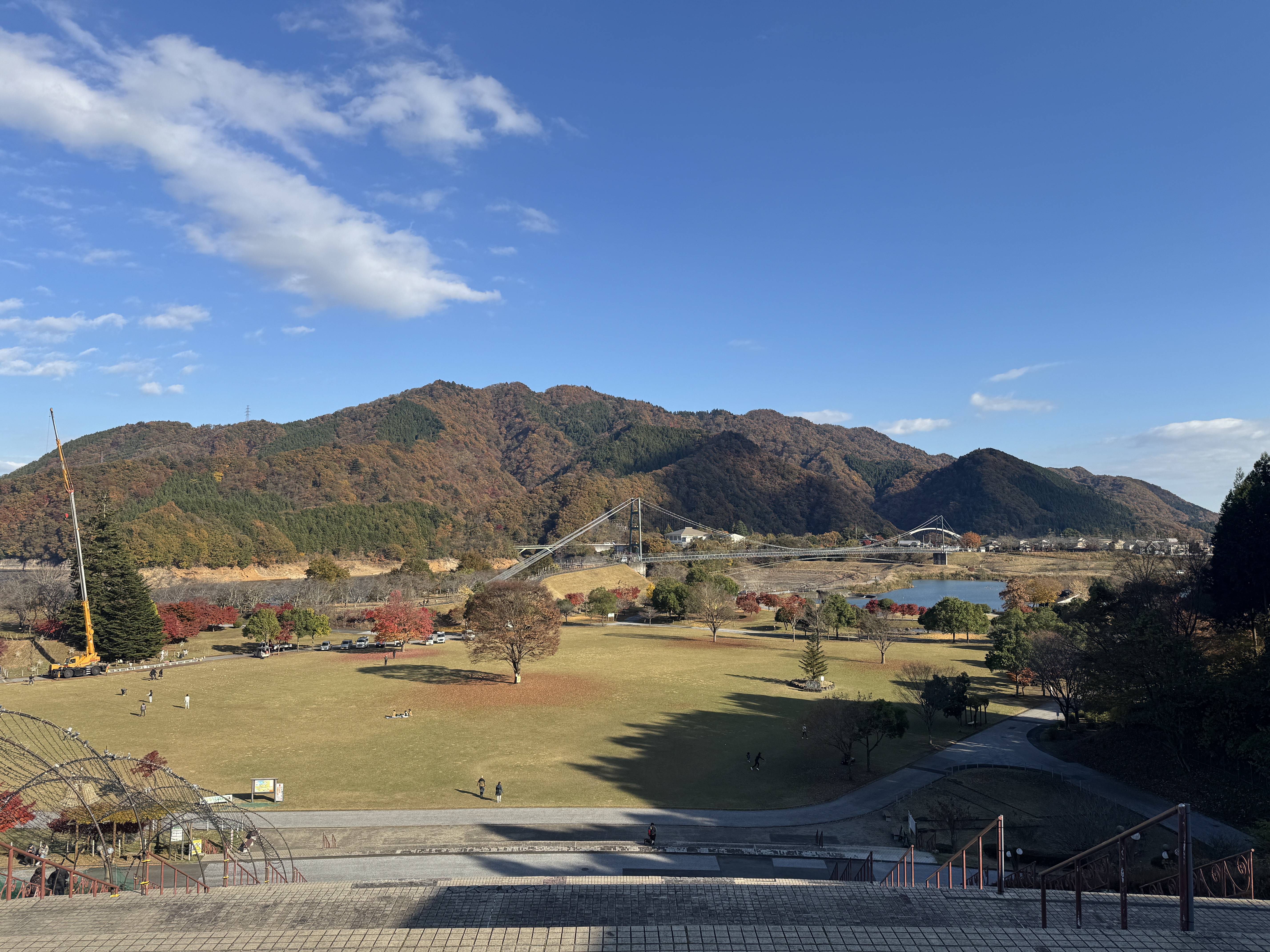 湖畔園地